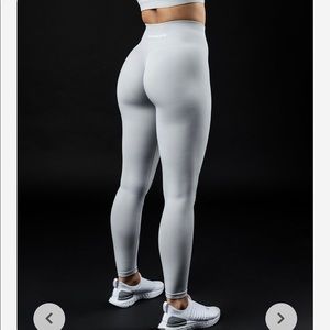 Alphalete Amplify Leggings